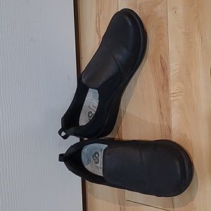 Clarks women's size 6.5 black shoes